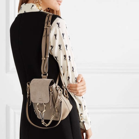 Designer luxe ring backpack crossbody bag - Picture 3 of 7